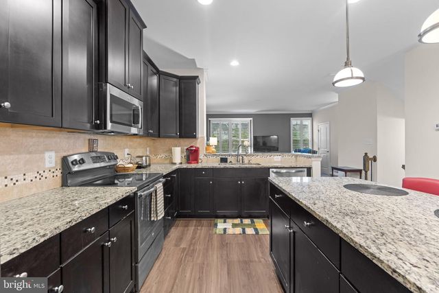 7723 MILTON CIR, Gainesville, VA 20155