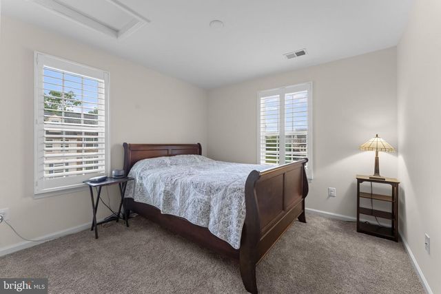7723 MILTON CIR, Gainesville, VA 20155