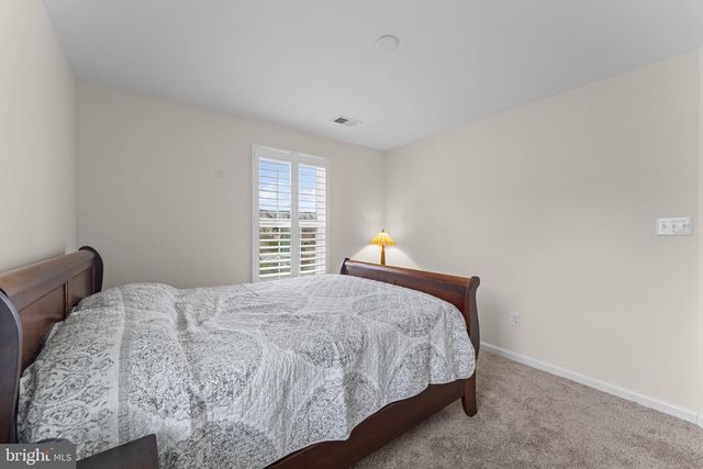 7723 MILTON CIR, Gainesville, VA 20155