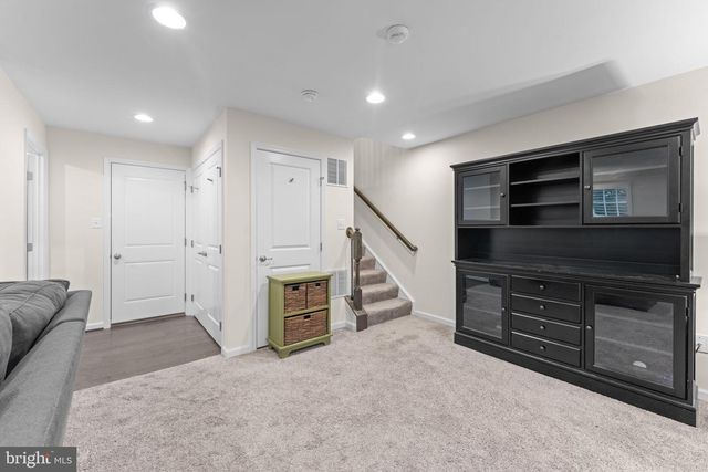 7723 MILTON CIR, Gainesville, VA 20155