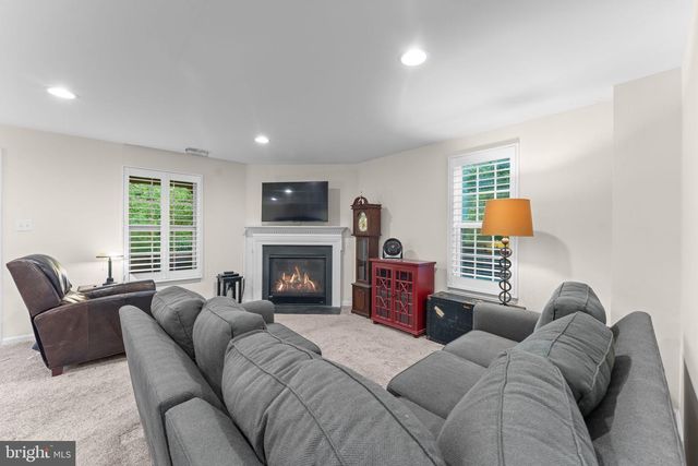 7723 MILTON CIR, Gainesville, VA 20155