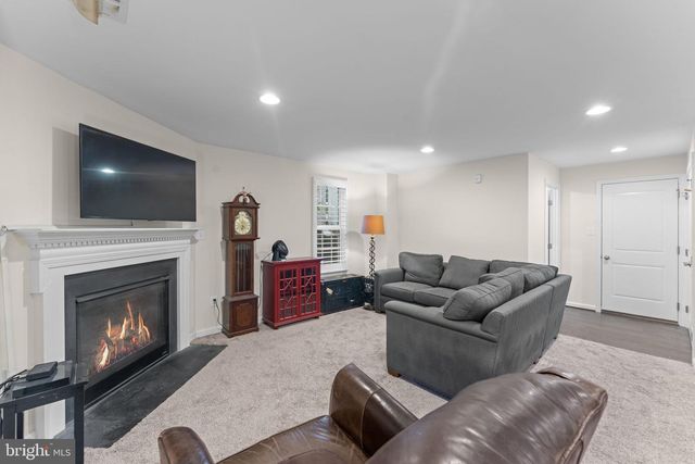 7723 MILTON CIR, Gainesville, VA 20155