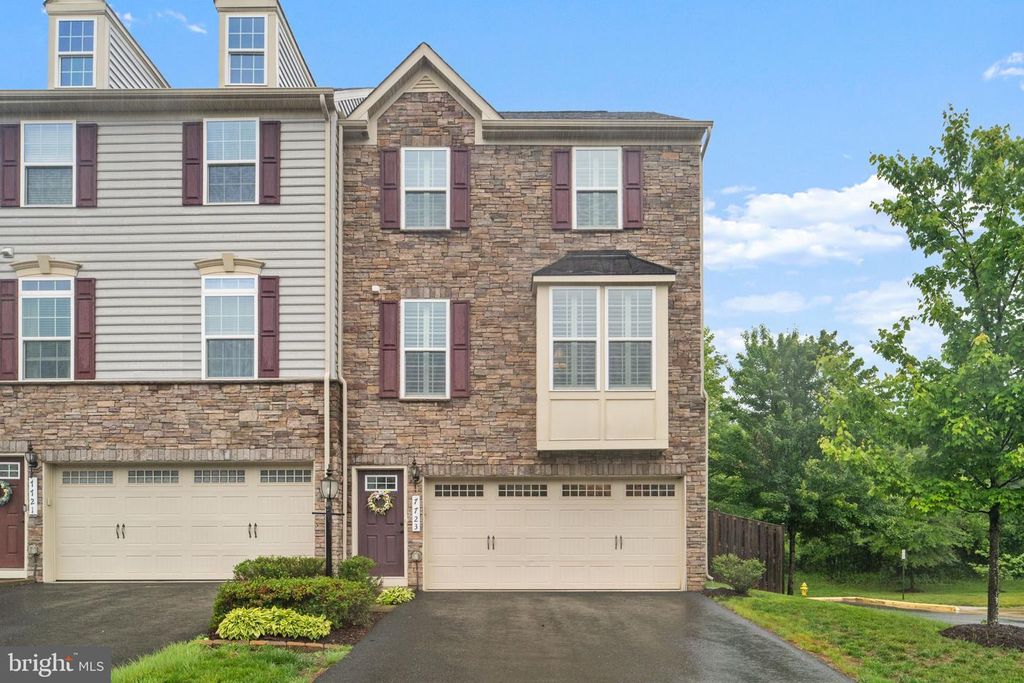 7723 MILTON CIR, Gainesville, VA 20155