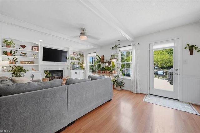 1828 Clifton Bridge DR, Virginia Beach, VA 23456