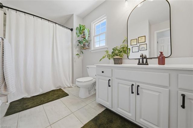 1828 Clifton Bridge DR, Virginia Beach, VA 23456