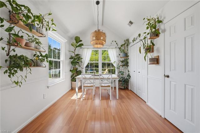 1828 Clifton Bridge DR, Virginia Beach, VA 23456