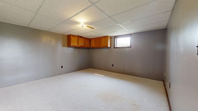 6500 County Rd 12 W, Minot, ND 58701