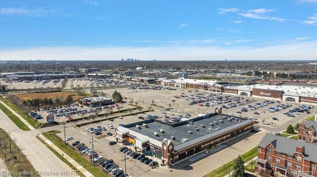 1466 Ashford Court, Troy, MI 48084