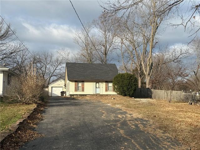 1100 S Ann Street, Independence, MO 64056