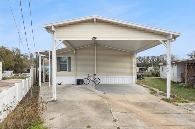 26142 ROSE LANE, Astatula, FL 34705