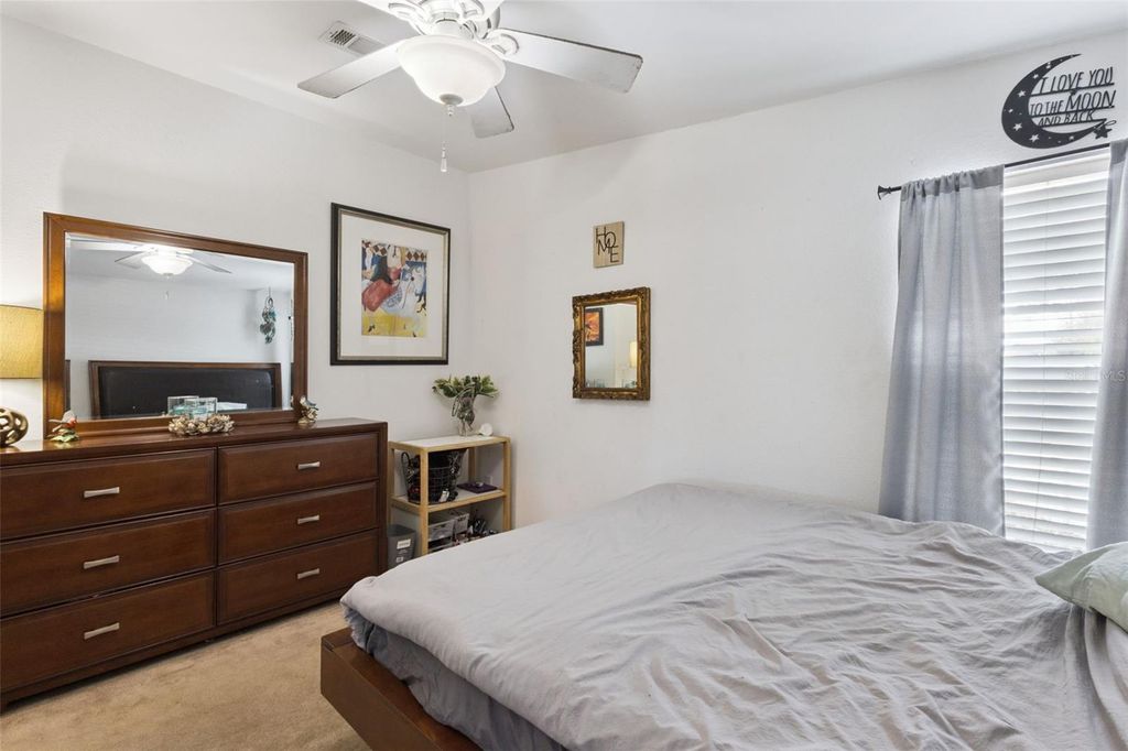 Image 14 of property listing at 26142 ROSE LANE, Astatula, FL 34705