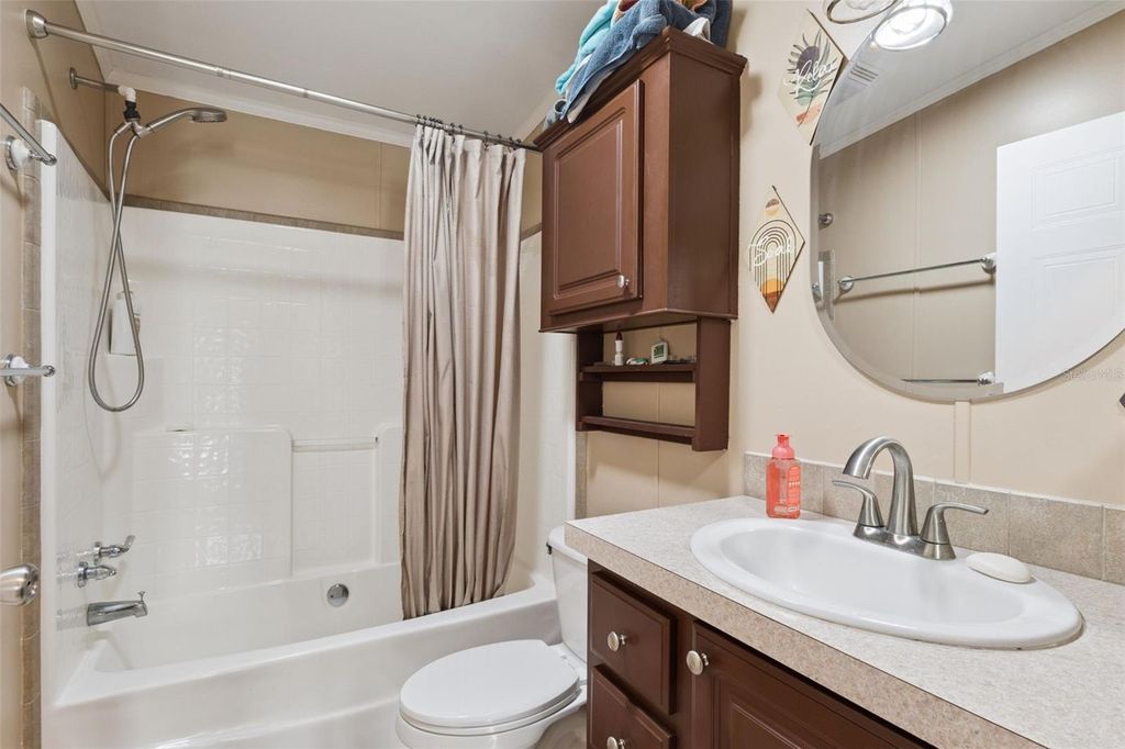 Image 15 of property listing at 26142 ROSE LANE, Astatula, FL 34705