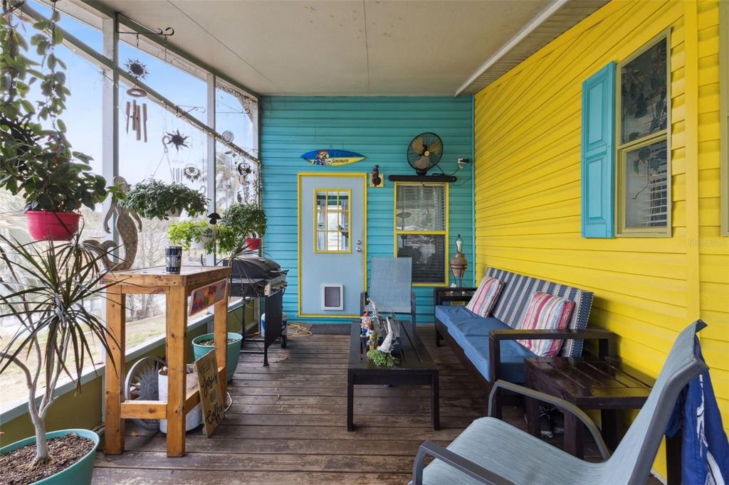 Image 17 of property listing at 26142 ROSE LANE, Astatula, FL 34705