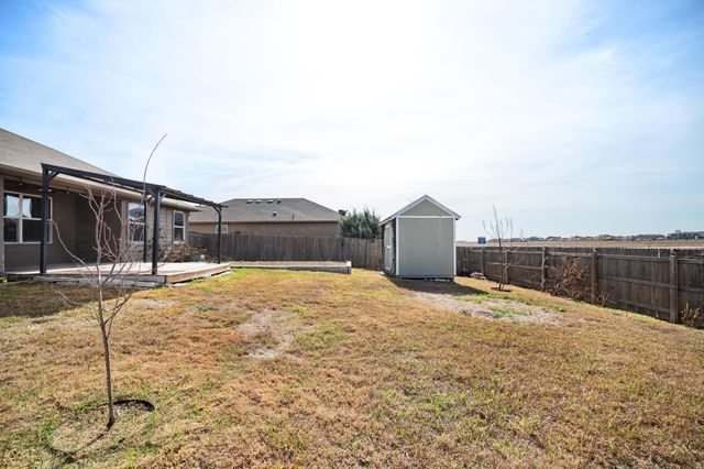 197 Voss, Kyle, TX 78640