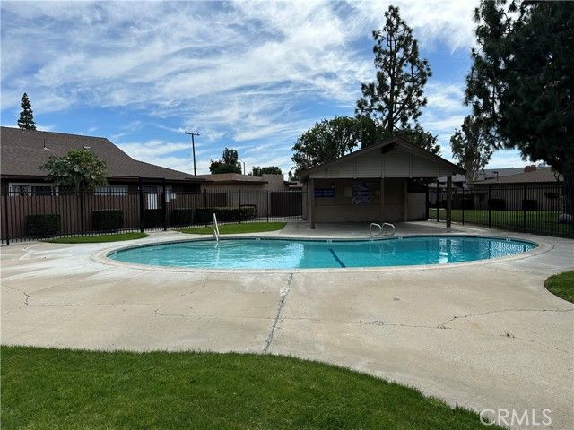 440 W Orangewood C, Anaheim, CA 92802