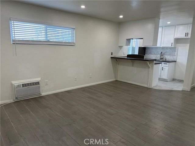 440 W Orangewood C, Anaheim, CA 92802