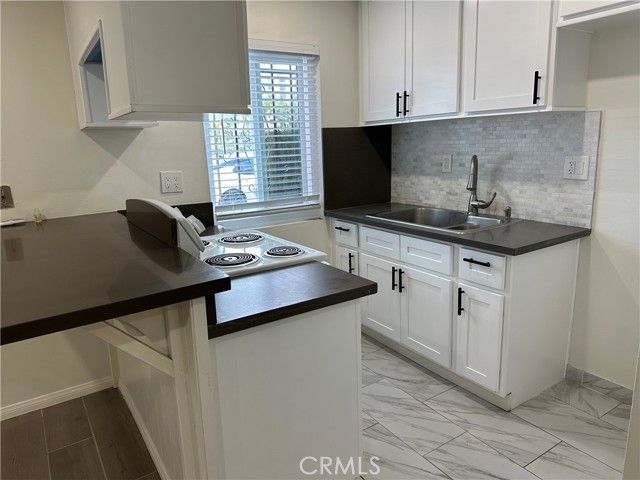 440 W Orangewood C, Anaheim, CA 92802