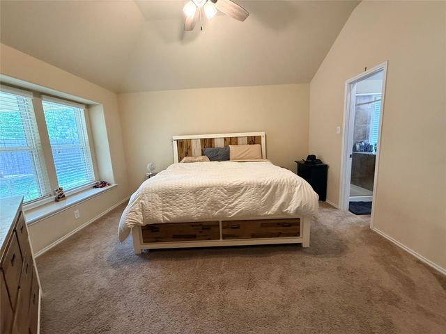 12115 Rockridge Falls Drive, Tomball, TX 77375