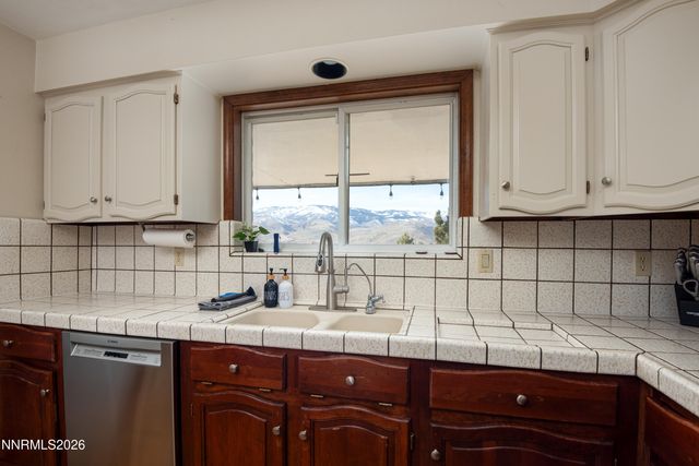 2477 S Lompa Lane, Carson City, NV 89701