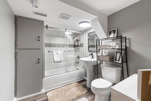 942 E BALDWIN Ave, Spokane, WA 99207