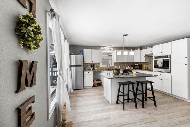 942 E BALDWIN Ave, Spokane, WA 99207