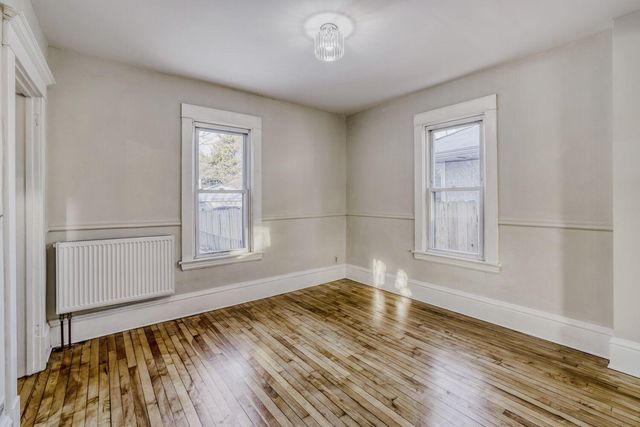 2939 Russell Avenue N, Minneapolis, MN 55411