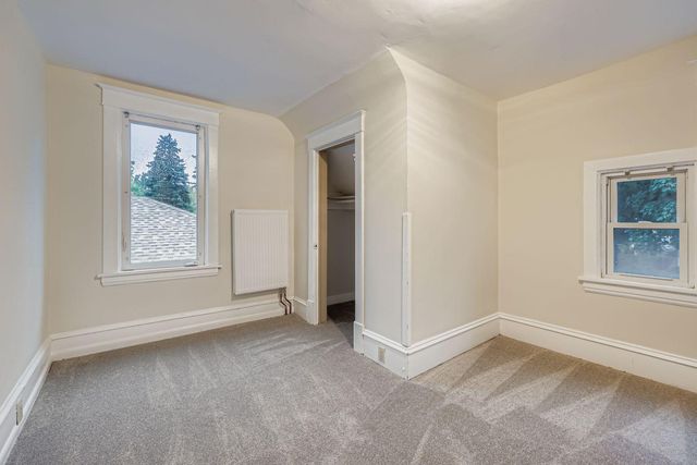 2939 Russell Avenue N, Minneapolis, MN 55411