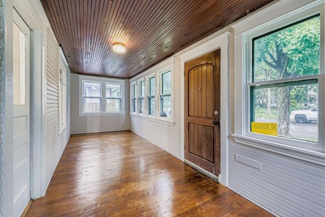 2939 Russell Avenue N, Minneapolis, MN 55411