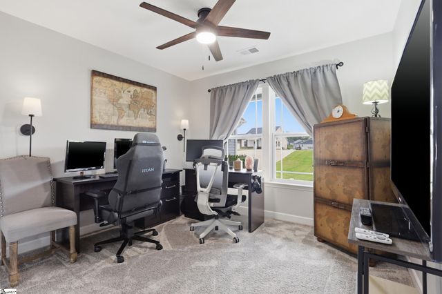 246 R C Thompson Road, Chesnee, SC 29323