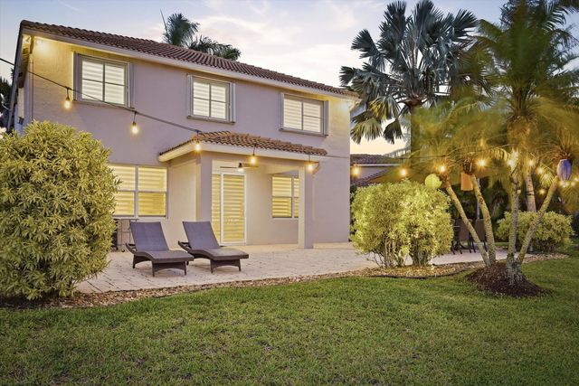 1913 Silverbell Terrace, Weston, FL 33327