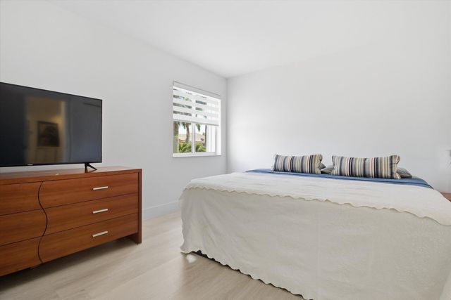 1913 Silverbell Terrace, Weston, FL 33327