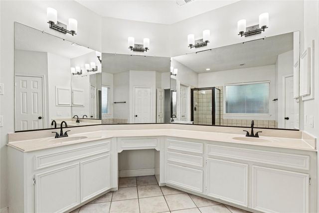 12502 Pavilion Court, Tomball, TX 77377