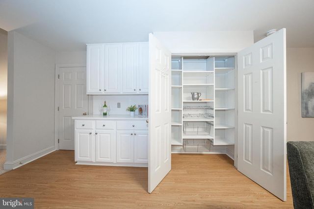 824 WAVERLY RD, Kennett Square, PA 19348