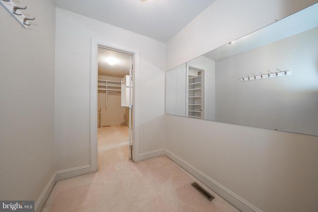 824 WAVERLY RD, Kennett Square, PA 19348