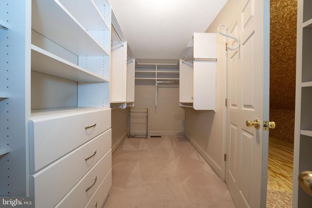 824 WAVERLY RD, Kennett Square, PA 19348