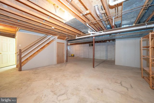 824 WAVERLY RD, Kennett Square, PA 19348