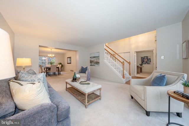 824 WAVERLY RD, Kennett Square, PA 19348