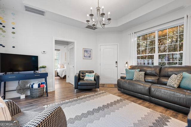 423 Palmetto Street, St. Simons, GA 31522