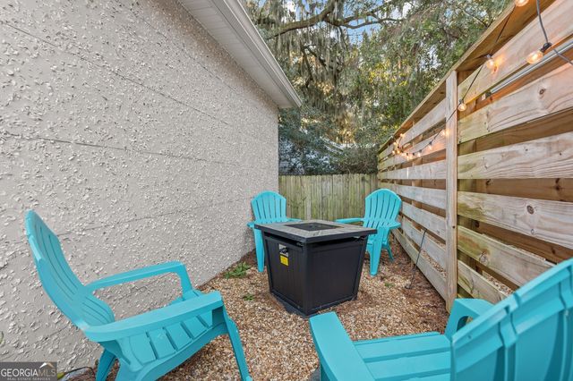 423 Palmetto Street, St. Simons, GA 31522