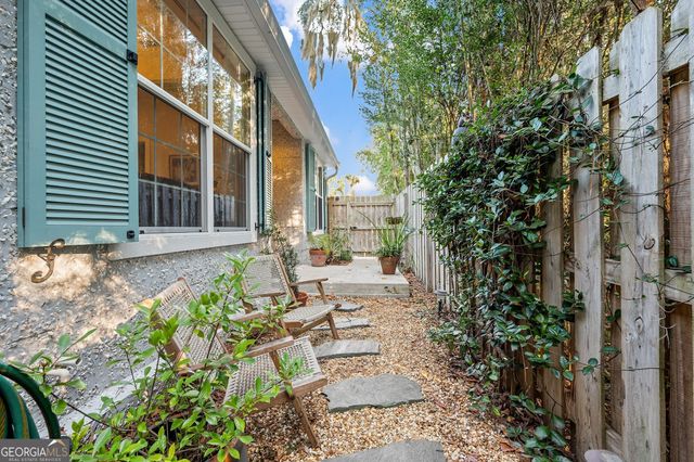 423 Palmetto Street, St. Simons, GA 31522