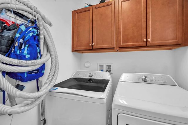 9712 W 34th Ln 0, Hialeah, FL 33018