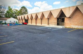 17333 W 10 Mile Road, Southfield, MI 48075