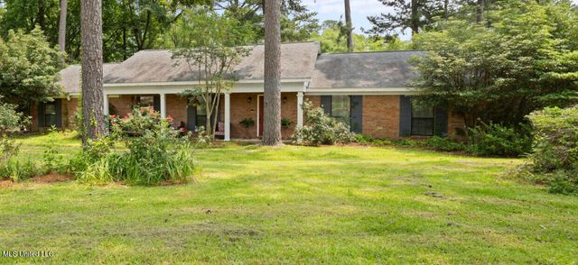 316 Fox Hollow, Canton, MS 39046