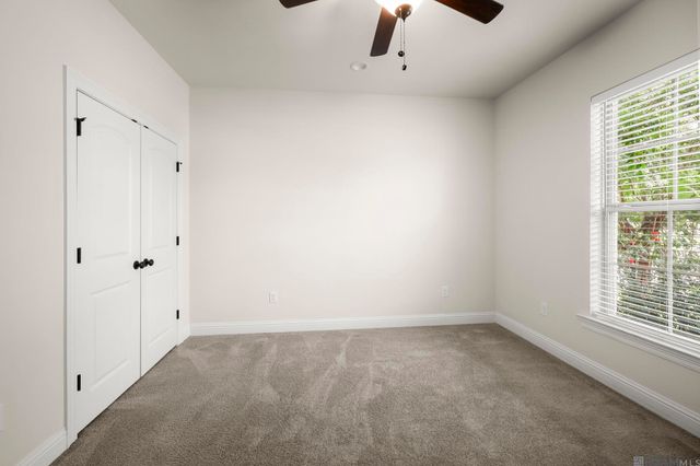 10025 Ole Millstead Ct, Baton Rouge, LA 70816