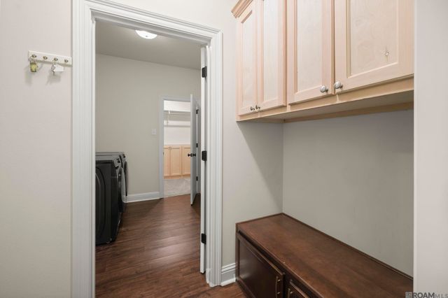 10025 Ole Millstead Ct, Baton Rouge, LA 70816