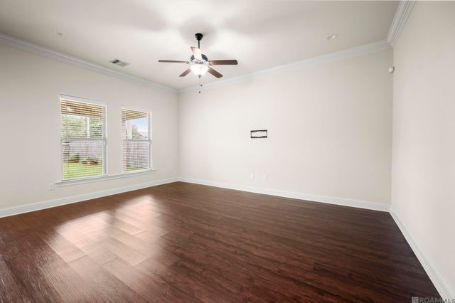 10025 Ole Millstead Ct, Baton Rouge, LA 70816