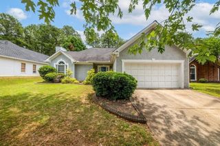 190 Glen Holly Drive, Roswell, GA 30076