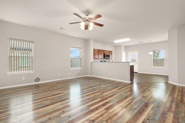 8109 Quartz Lane, Texas City, TX 77591