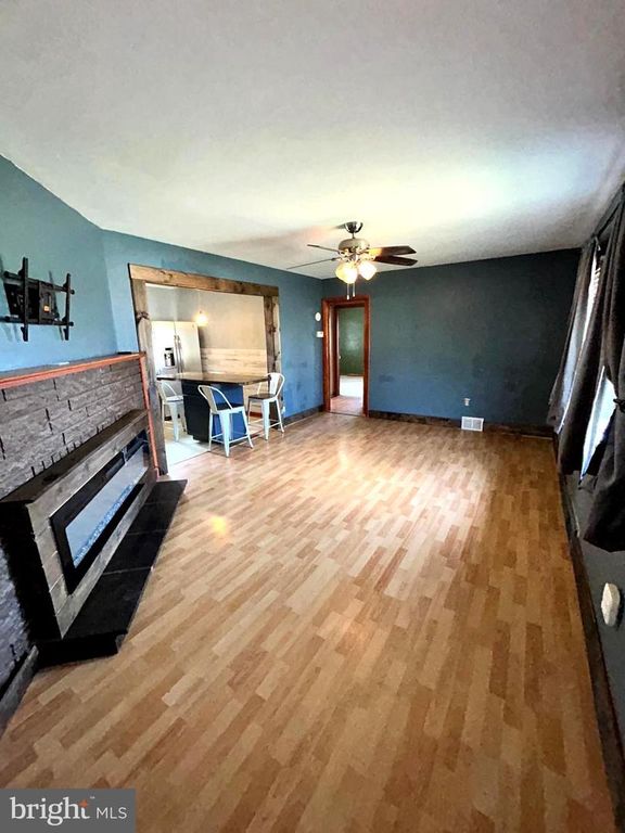13607 GRANDVIEW DR, Hagerstown, MD 21742