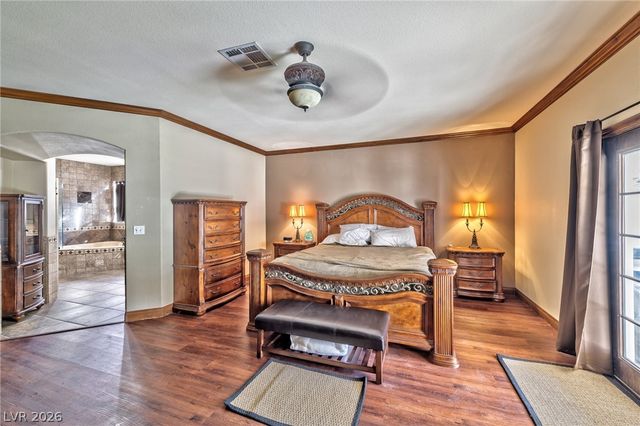 8971 Rolling Rock Drive, Las Vegas, NV 89123